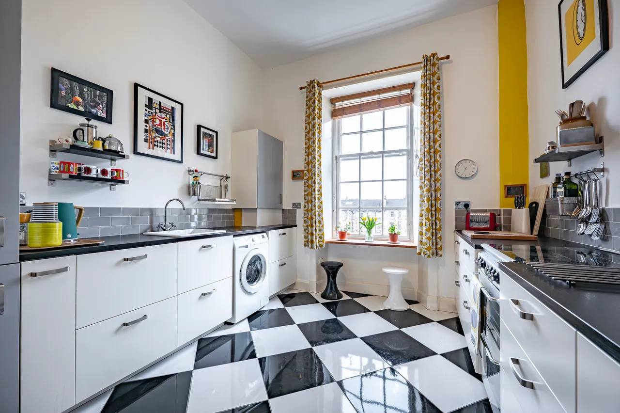 Albert Drive, Pollokshields, G41, photo 11