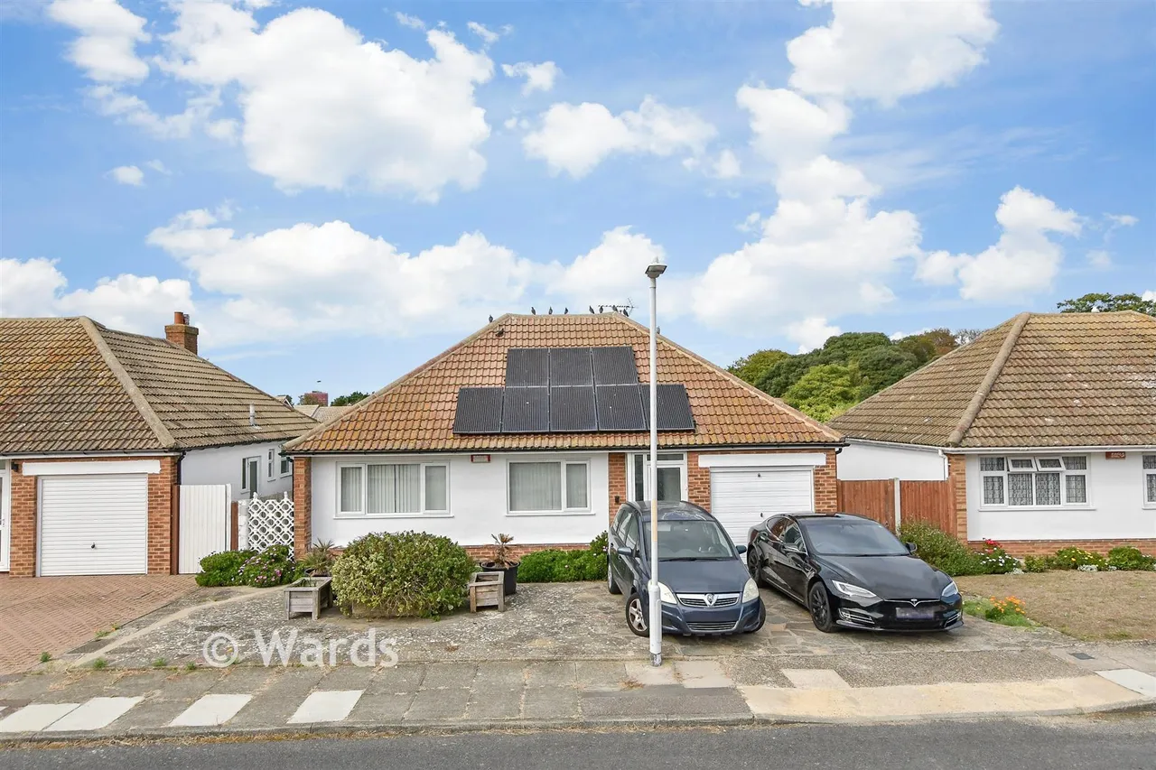 3 bed house for sale, St. Michael's Avenue, Margate, CT9