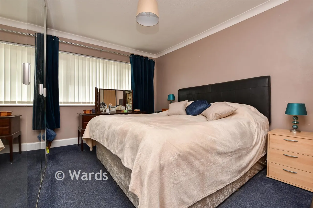 St. Michael's Avenue, Margate, CT9, photo 10