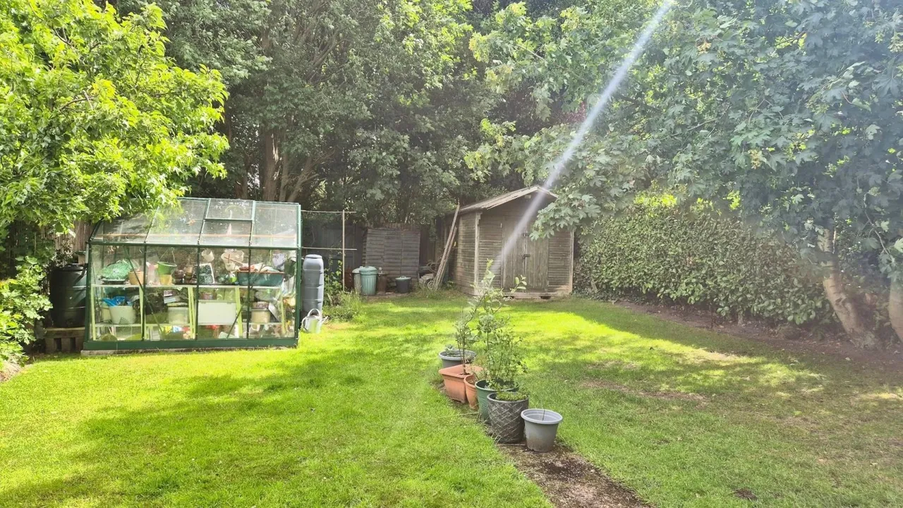 Chester Road North, Brownhills, WS8, photo 45