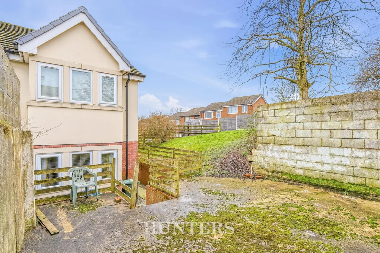 The Oaklands, Castleton, OL11, photo 15