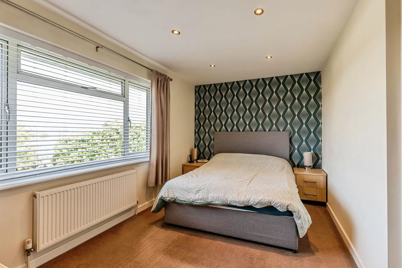 Lock Gardens, Highridge, BS13, photo 8