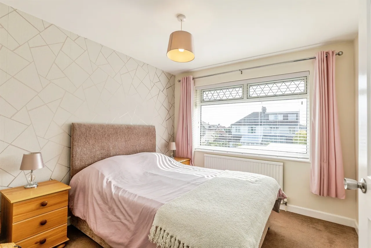 Lock Gardens, Highridge, BS13, photo 11