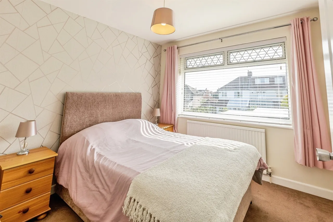 Lock Gardens, Highridge, BS13, photo 10