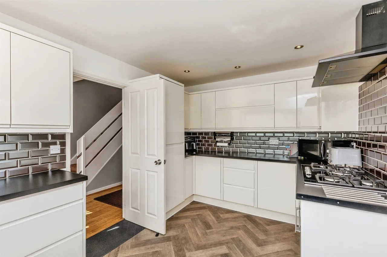 Lock Gardens, Highridge, BS13, photo 21