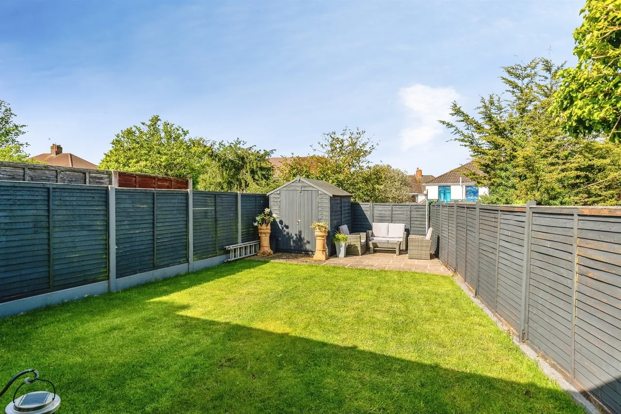 Lock Gardens, Highridge, BS13, photo 15