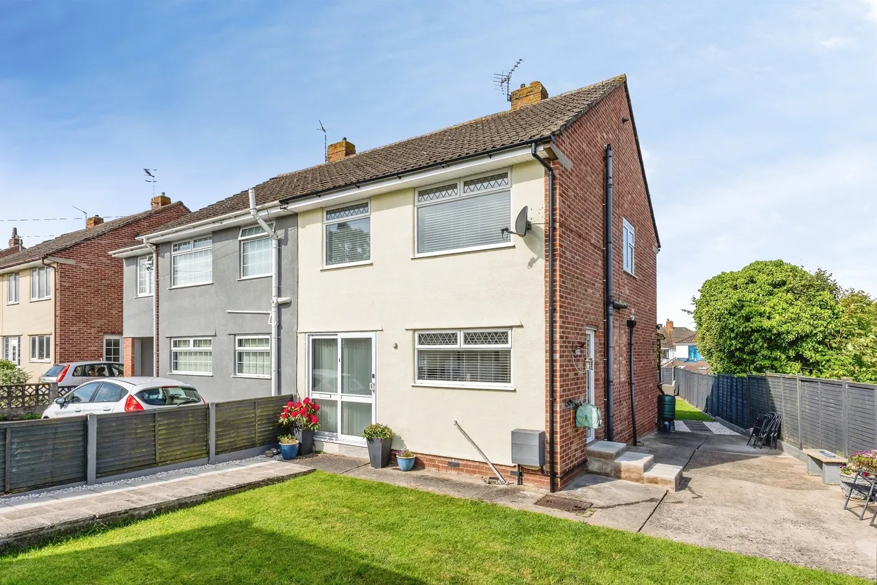 Lock Gardens, Highridge, BS13, photo 2