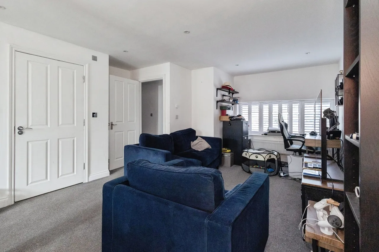 Yew Tree Lane, Dukinfield, Greater Manchester, SK16, photo 5