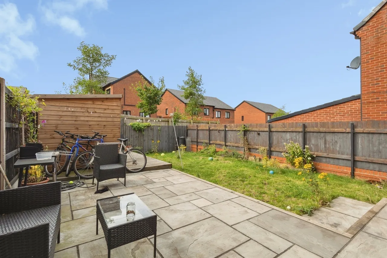 Yew Tree Lane, Dukinfield, Greater Manchester, SK16, photo 28