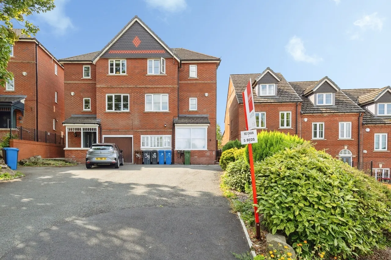 5 bed house for sale — Yew Tree Lane, Dukinfield, Greater Manchester, SK16