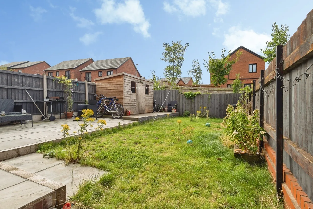 Yew Tree Lane, Dukinfield, Greater Manchester, SK16, photo 29