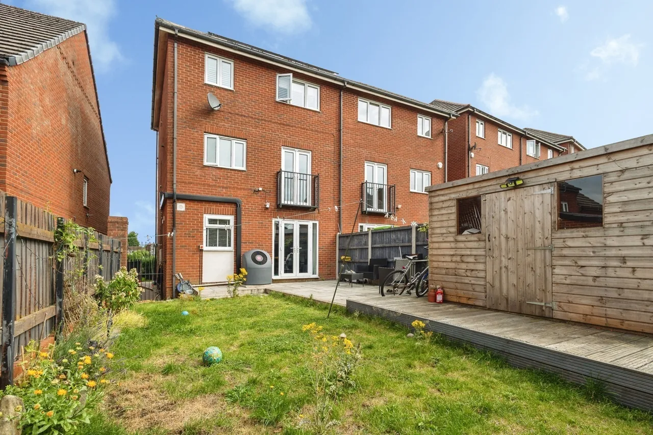 Yew Tree Lane, Dukinfield, Greater Manchester, SK16, photo 30