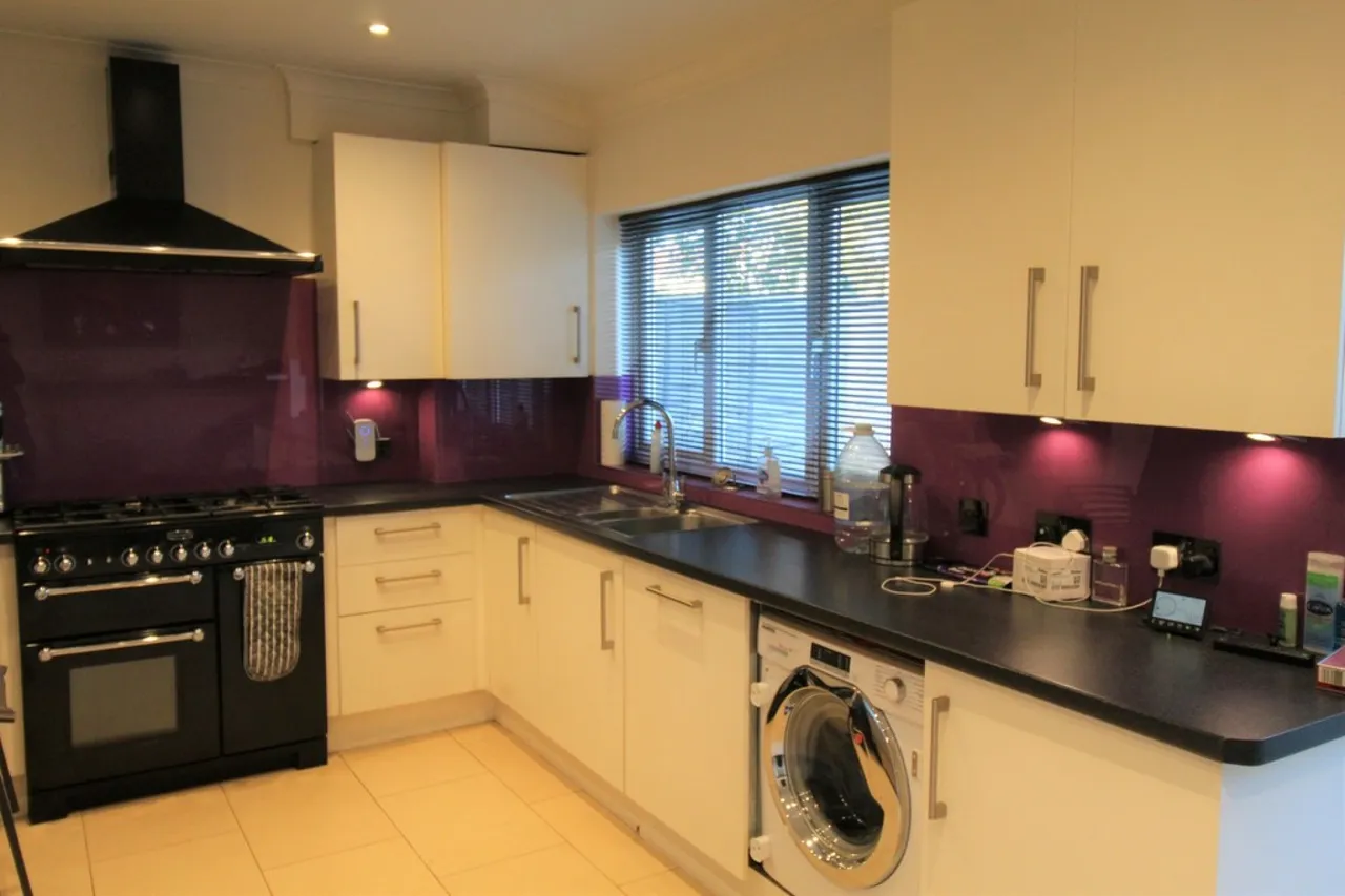 Thetford Road, Ashford, photo 5