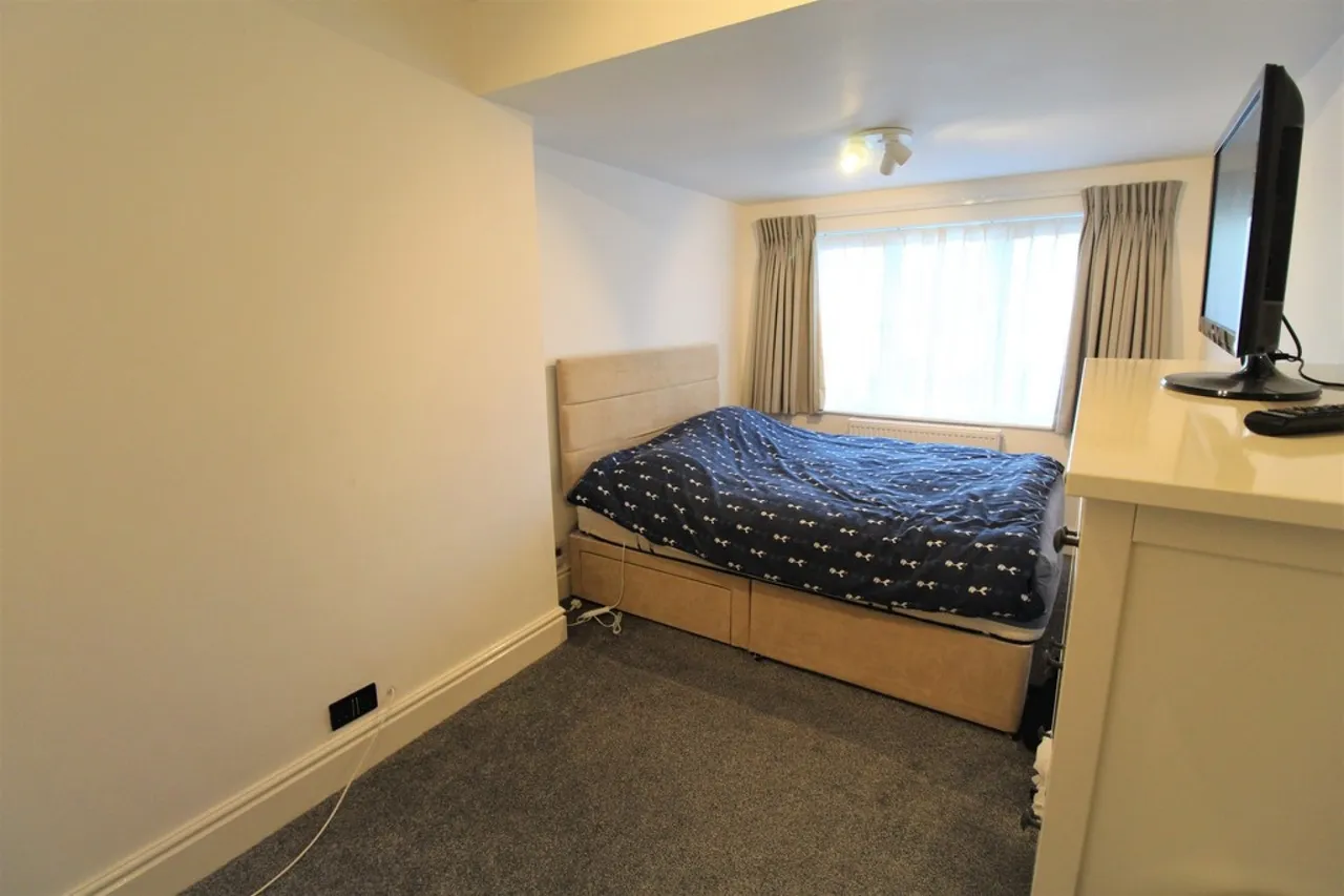 Thetford Road, Ashford, photo 7