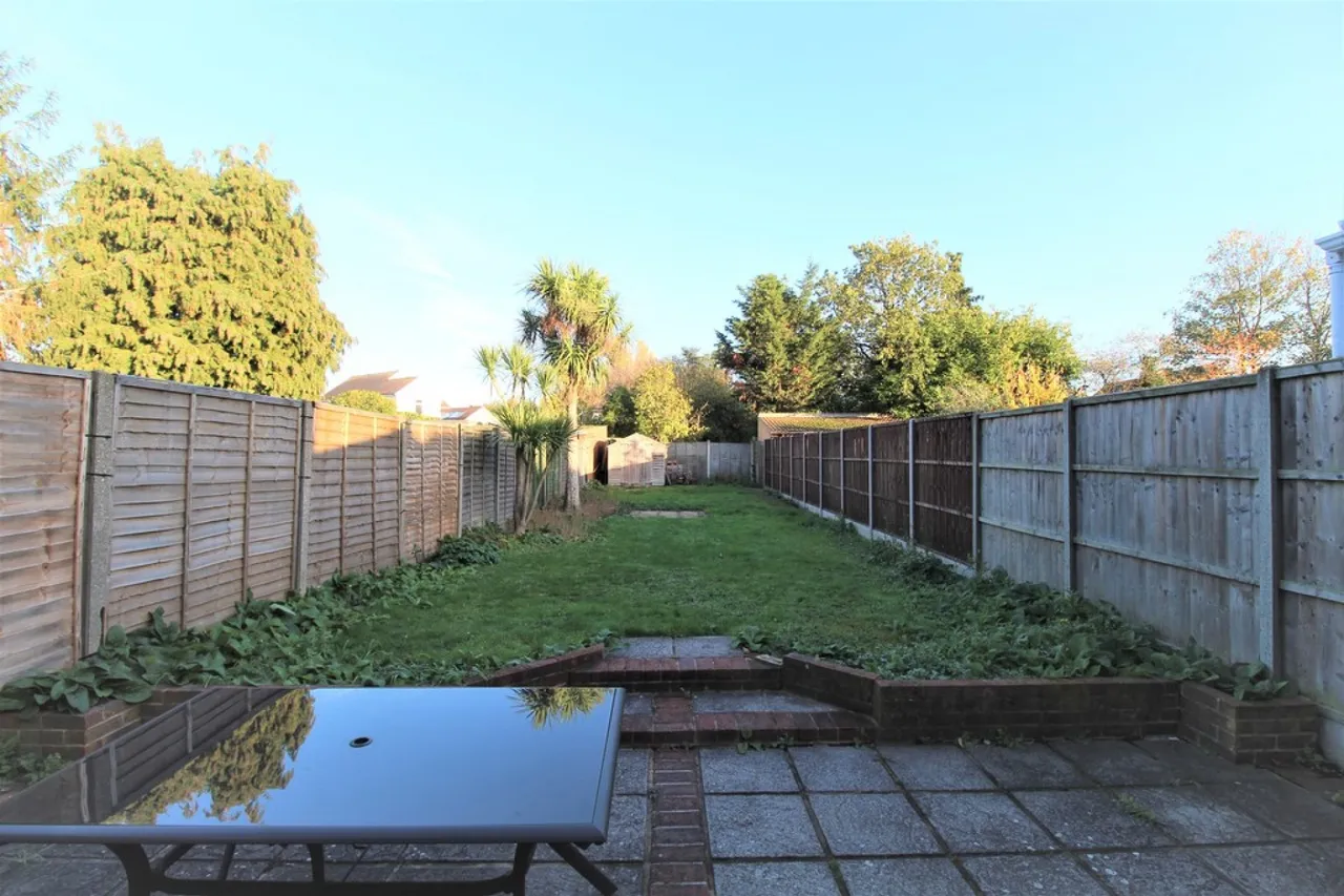 Thetford Road, Ashford, photo 9