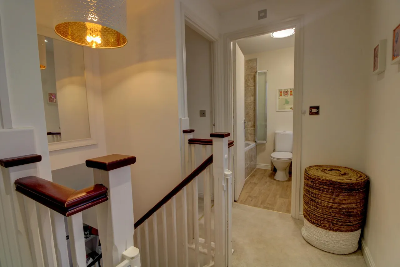 Artillery Drive, Thatcham, RG19, photo 6