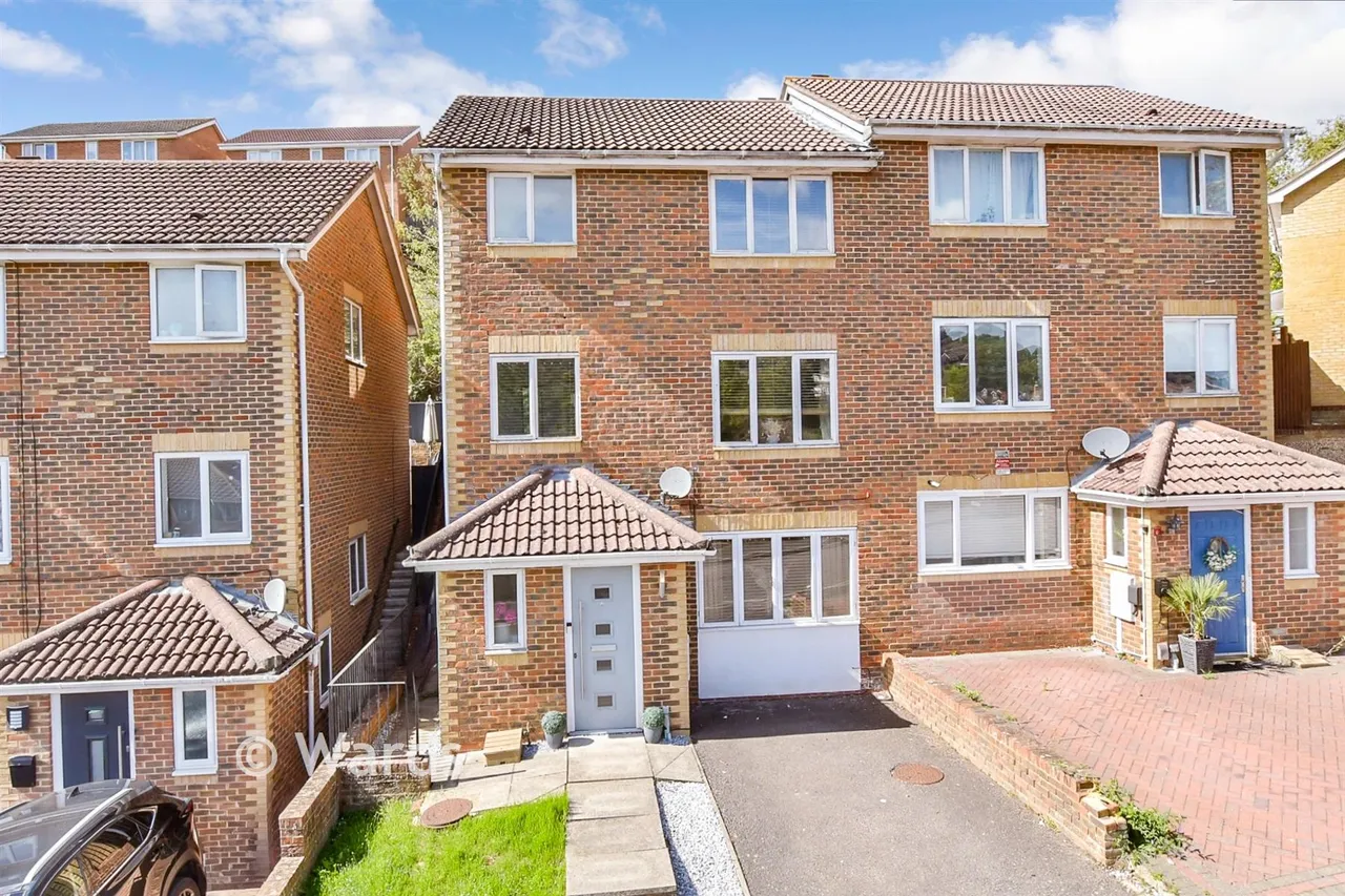 5 bed house for sale, Peacock Rise, Walderslade, ME5