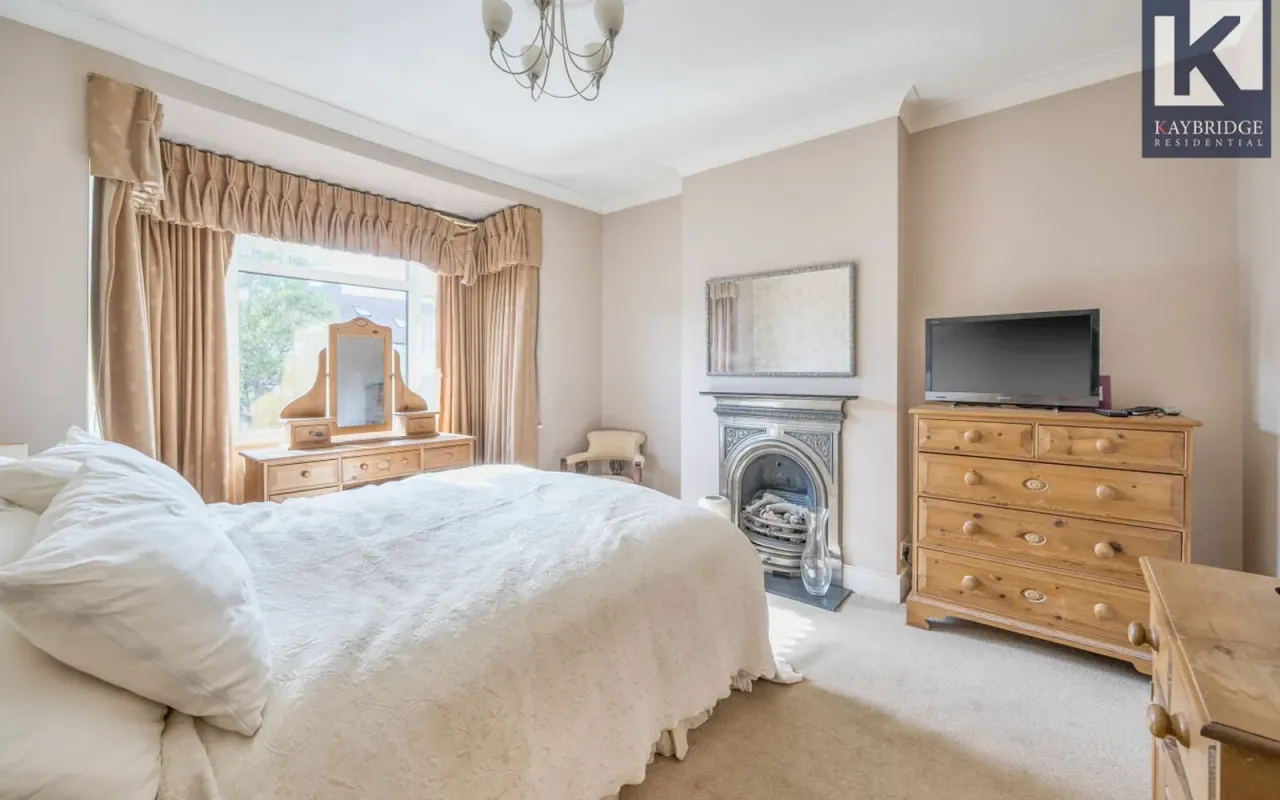 Stoneleigh Avenue, Worcester Park, KT4, photo 10