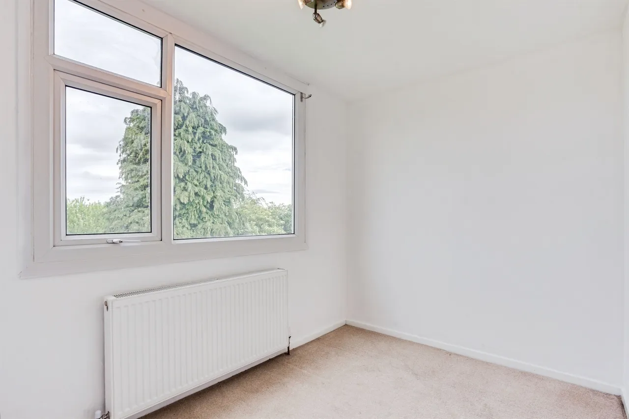 Whitley Way, Grange Moor, WAKEFIELD, photo 10