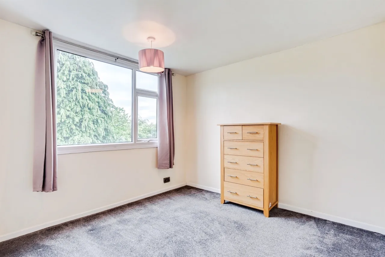 Whitley Way, Grange Moor, WAKEFIELD, photo 6