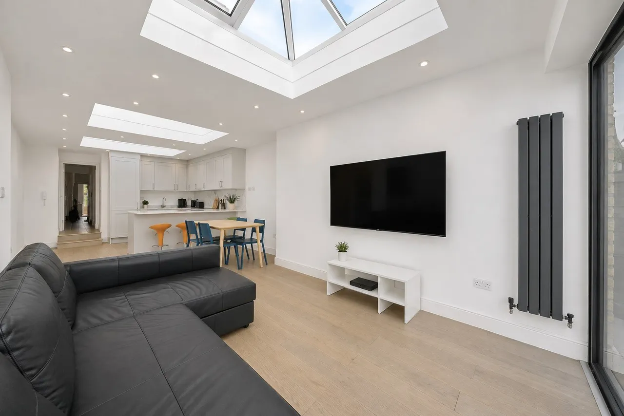 Durnsford Road, Southfields, SW19, photo 3