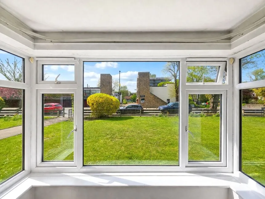 Westcombe Park Road, London, SE3, photo 2