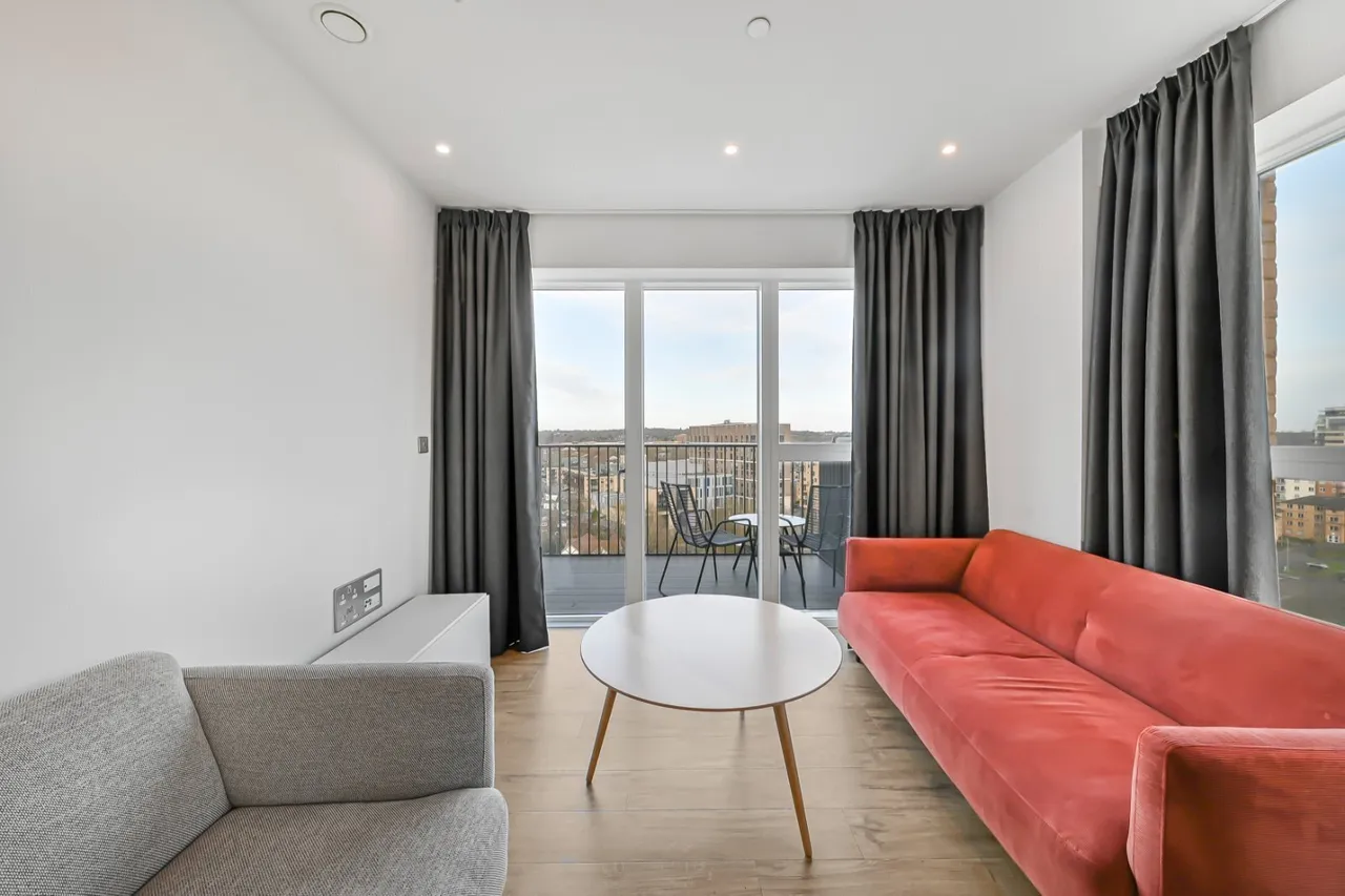 Sanday Drive, London, NW9, photo 16