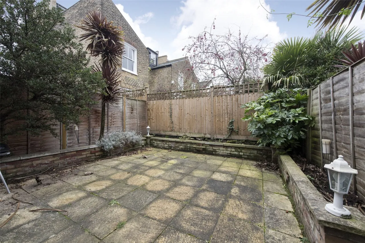 Broomwood Road, London, SW11, photo 5