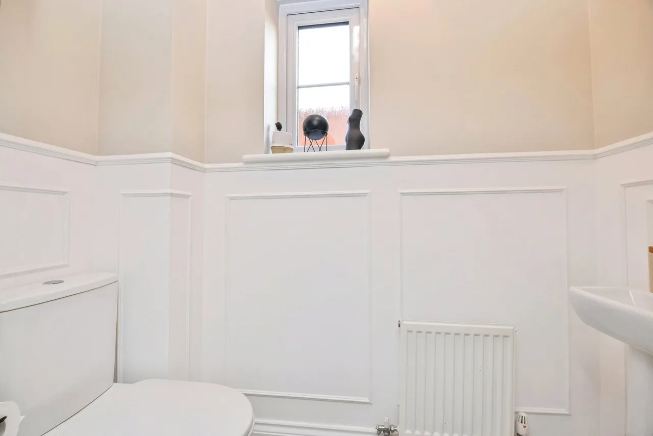 Linnet Close, Guisborough, North Yorkshire, TS14, photo 6