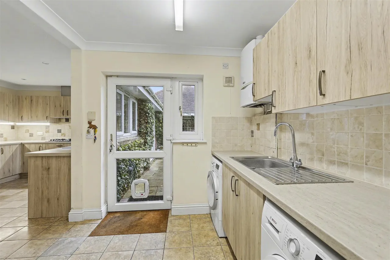 Hillway, Linton, CB21, photo 8