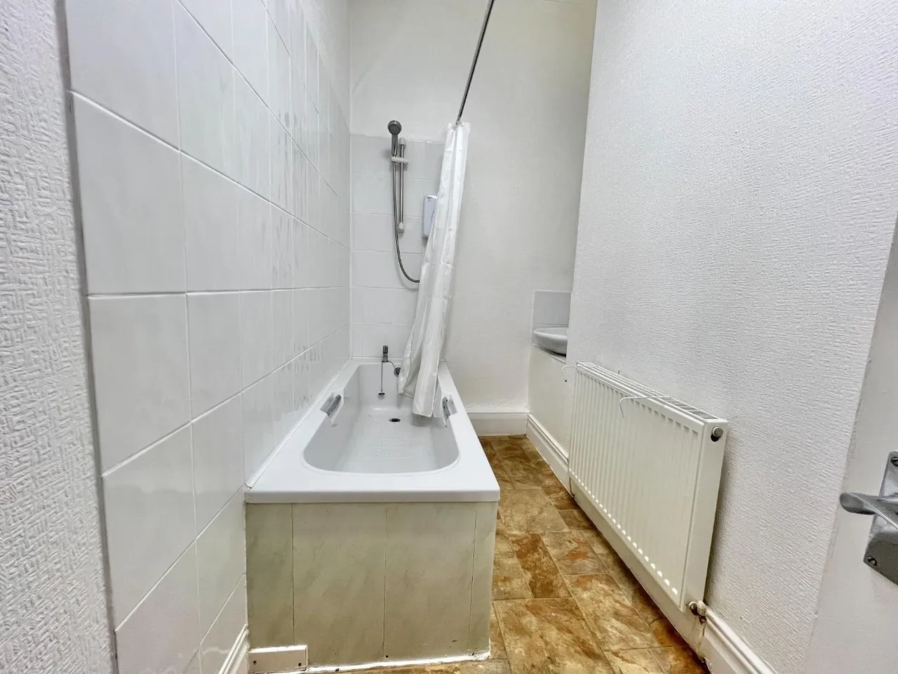 High Street, Willington, DL15, photo 7