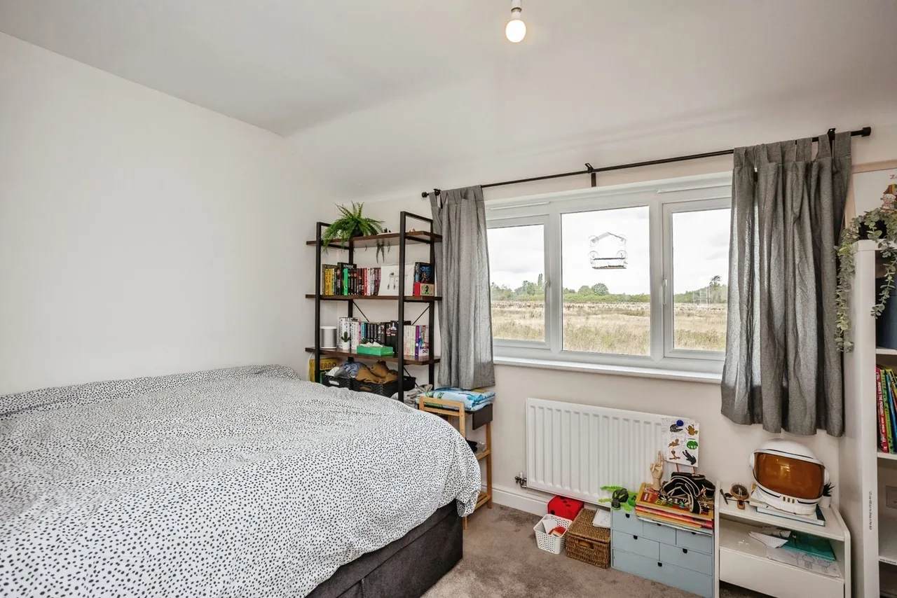 Sedbergh Close, Newton, NG13, photo 16