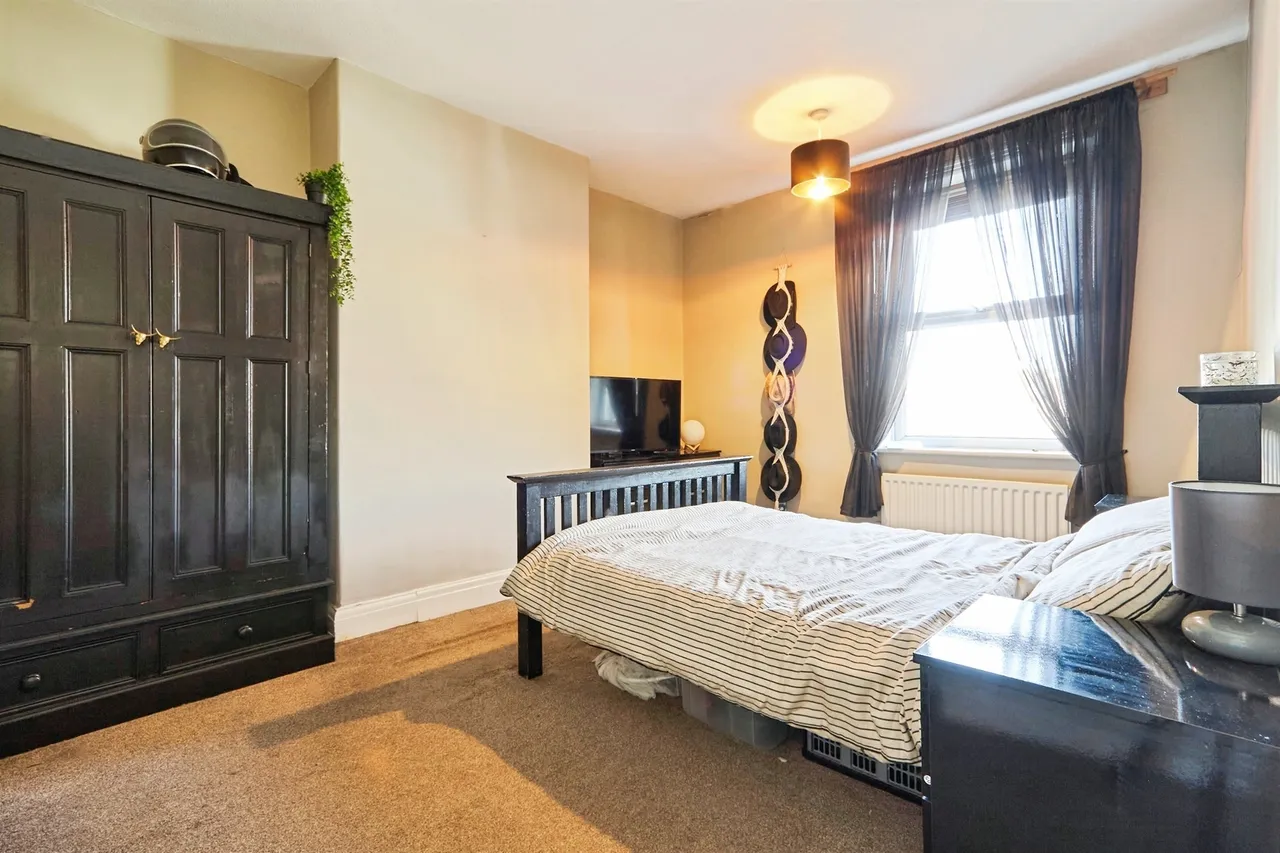 East View, Yeadon, Leeds, photo 2