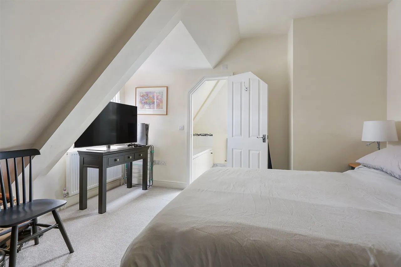 Junction Road, Dorking, RH4, photo 7