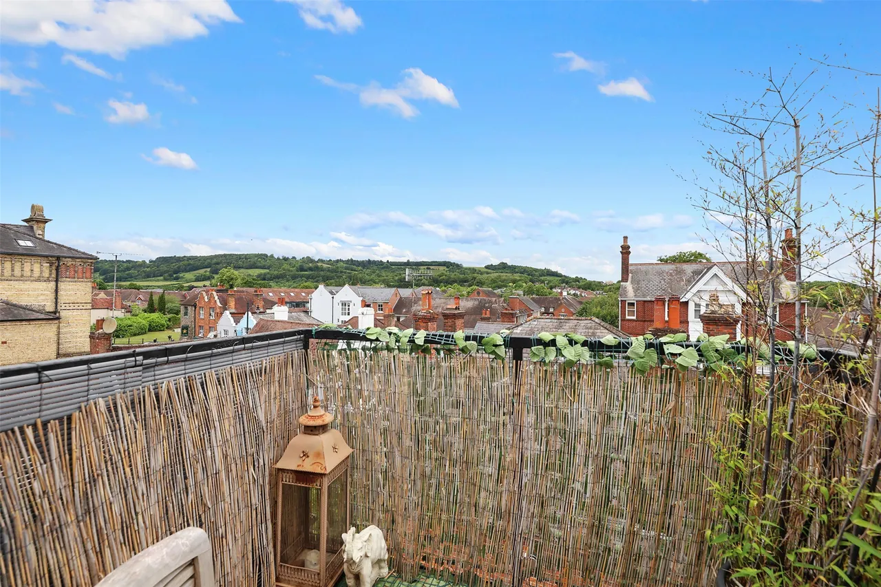 Junction Road, Dorking, RH4, photo 9