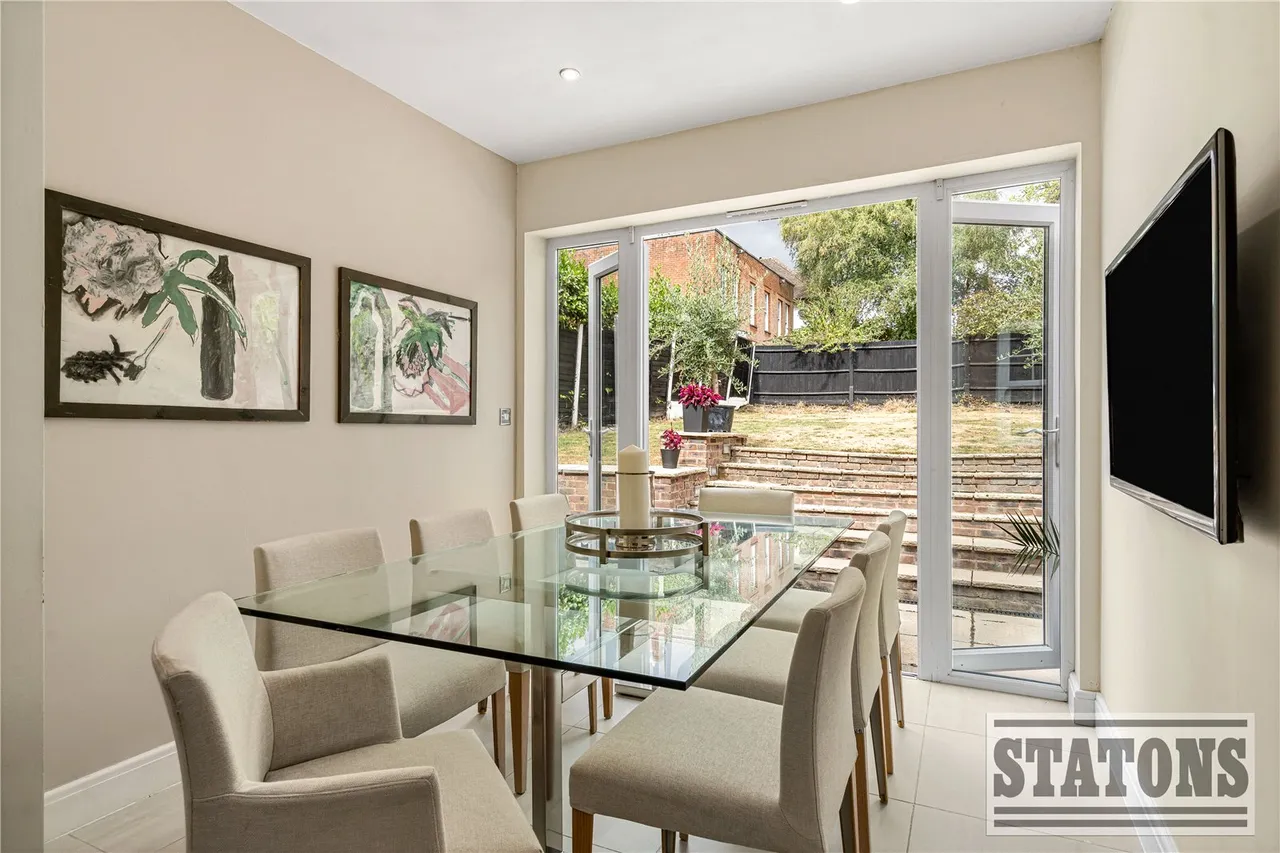Barnet Road, Arkley, Hertfordshire, EN5 3LW, photo 11