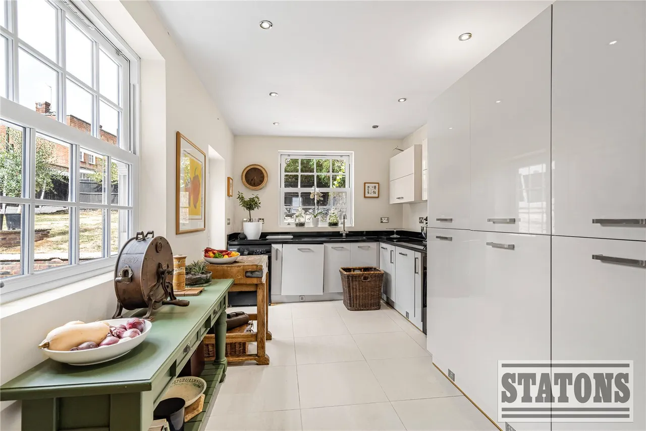 Barnet Road, Arkley, Hertfordshire, EN5 3LW, photo 12
