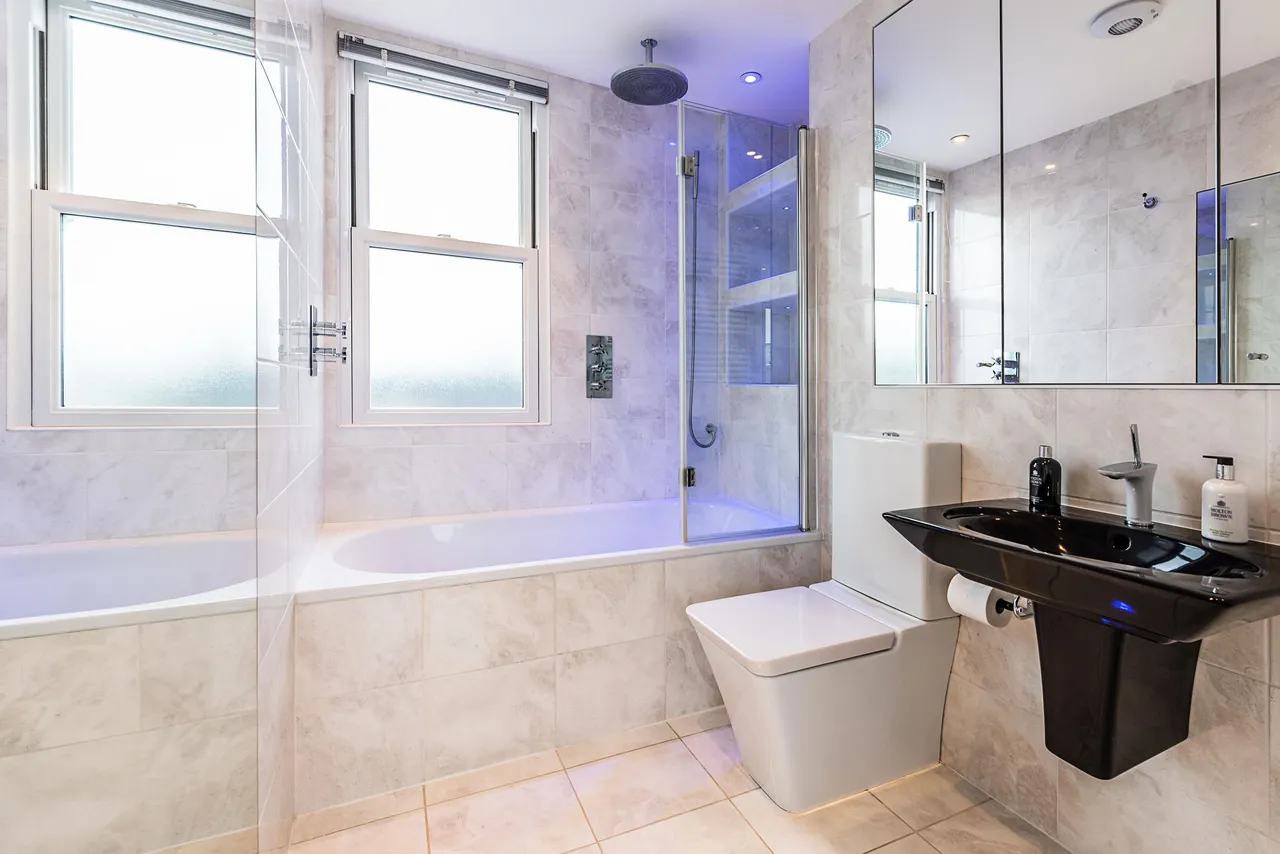 Bennerley Road, London, SW11, photo 9