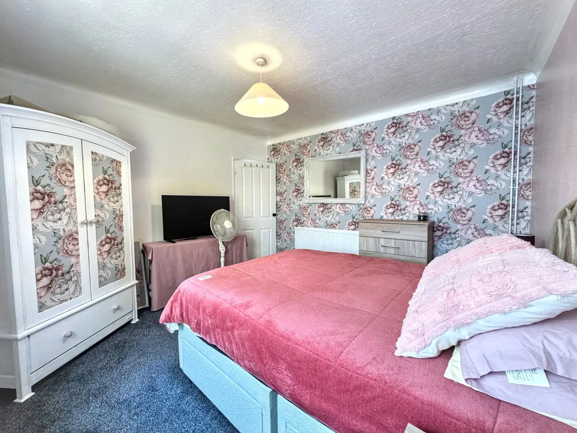 The Broadway, Abergele, Conwy, LL22 7DF, photo 9
