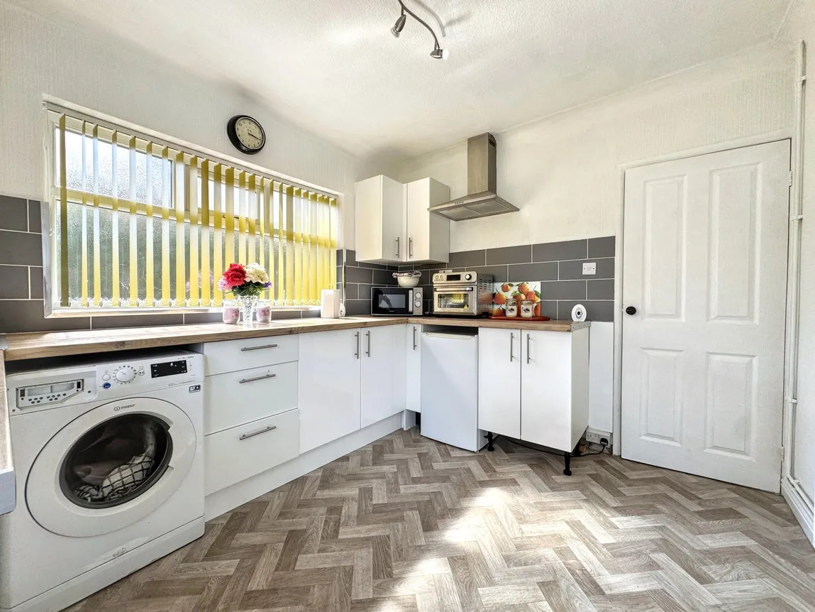The Broadway, Abergele, Conwy, LL22 7DF, photo 5
