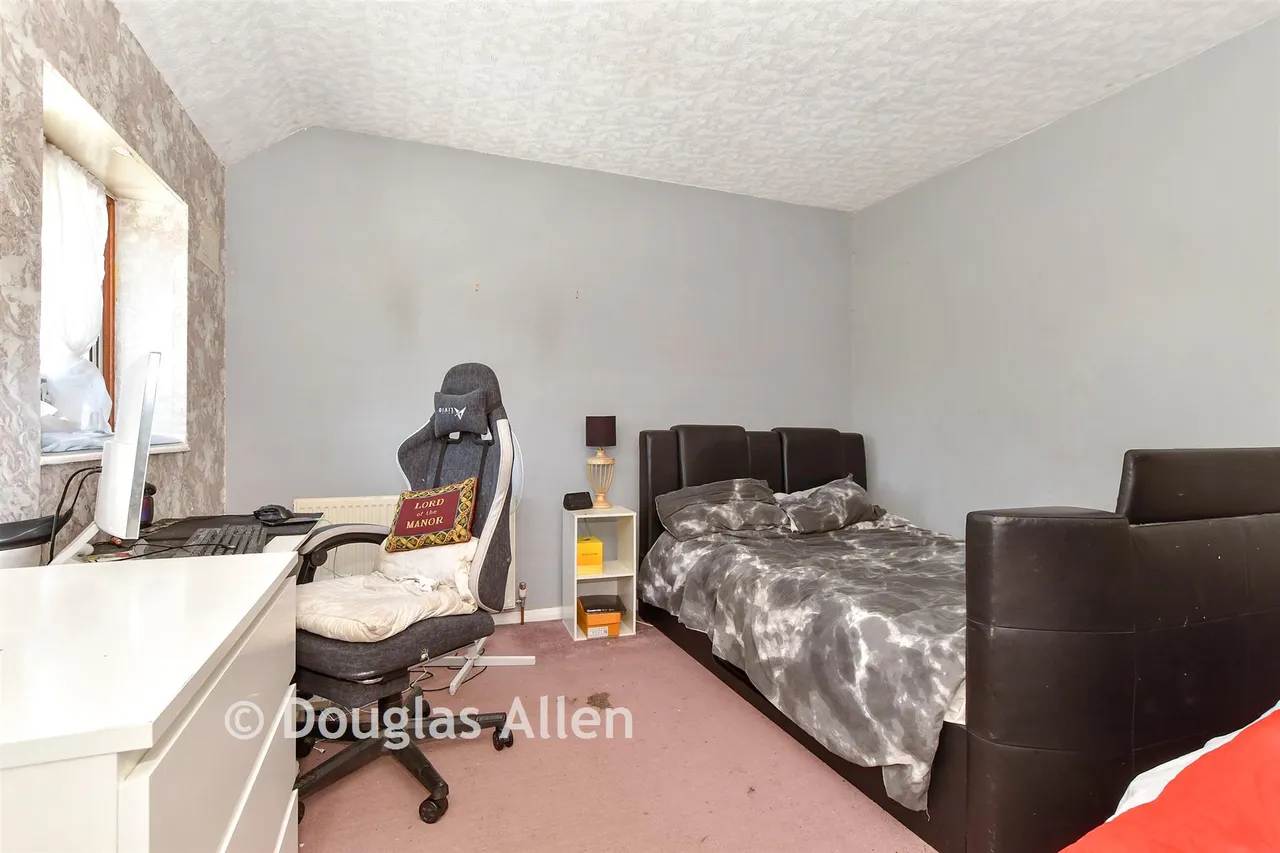 Dorking Road, Romford, RM3, photo 6