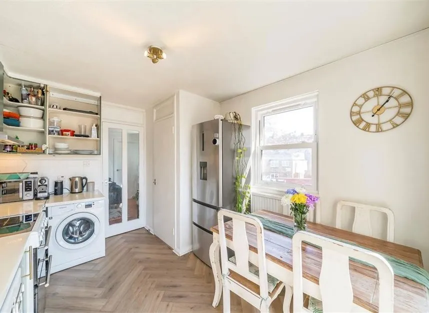 Wilcox Close, South Lambeth, SW8, photo 6