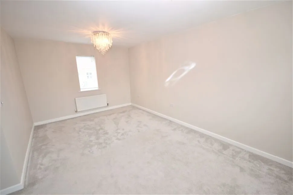 Ashby Wood Drive, Upton, Northampton, NN5, photo 7