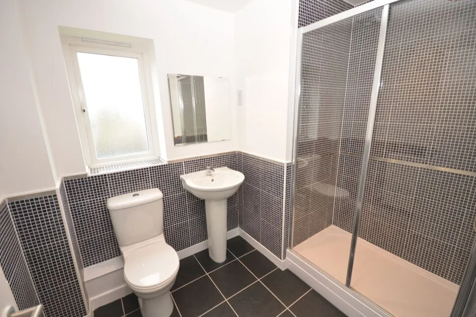 Ashby Wood Drive, Upton, Northampton, NN5, photo 9