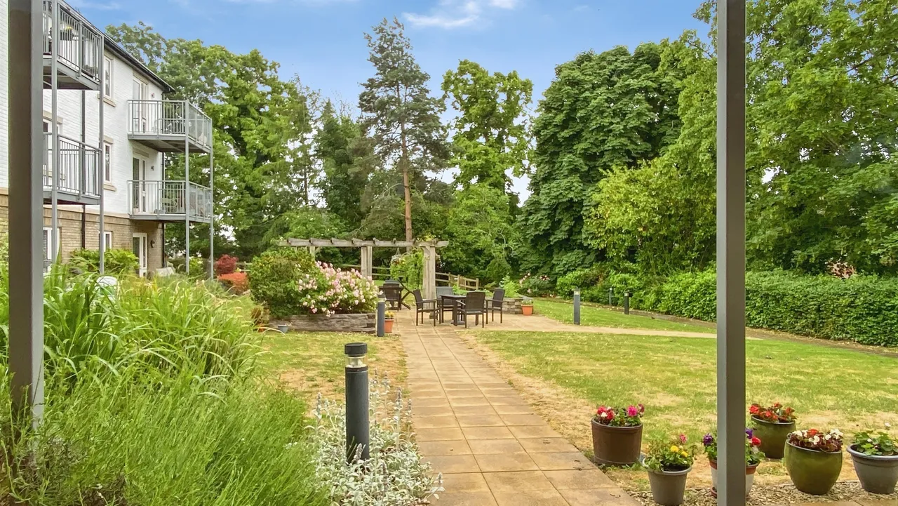 Seymour Road, TROWBRIDGE, photo 3
