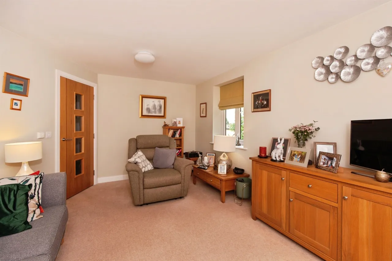 Seymour Road, TROWBRIDGE, photo 10