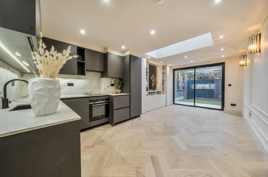 Ashfield Road, London, W3, photo 2