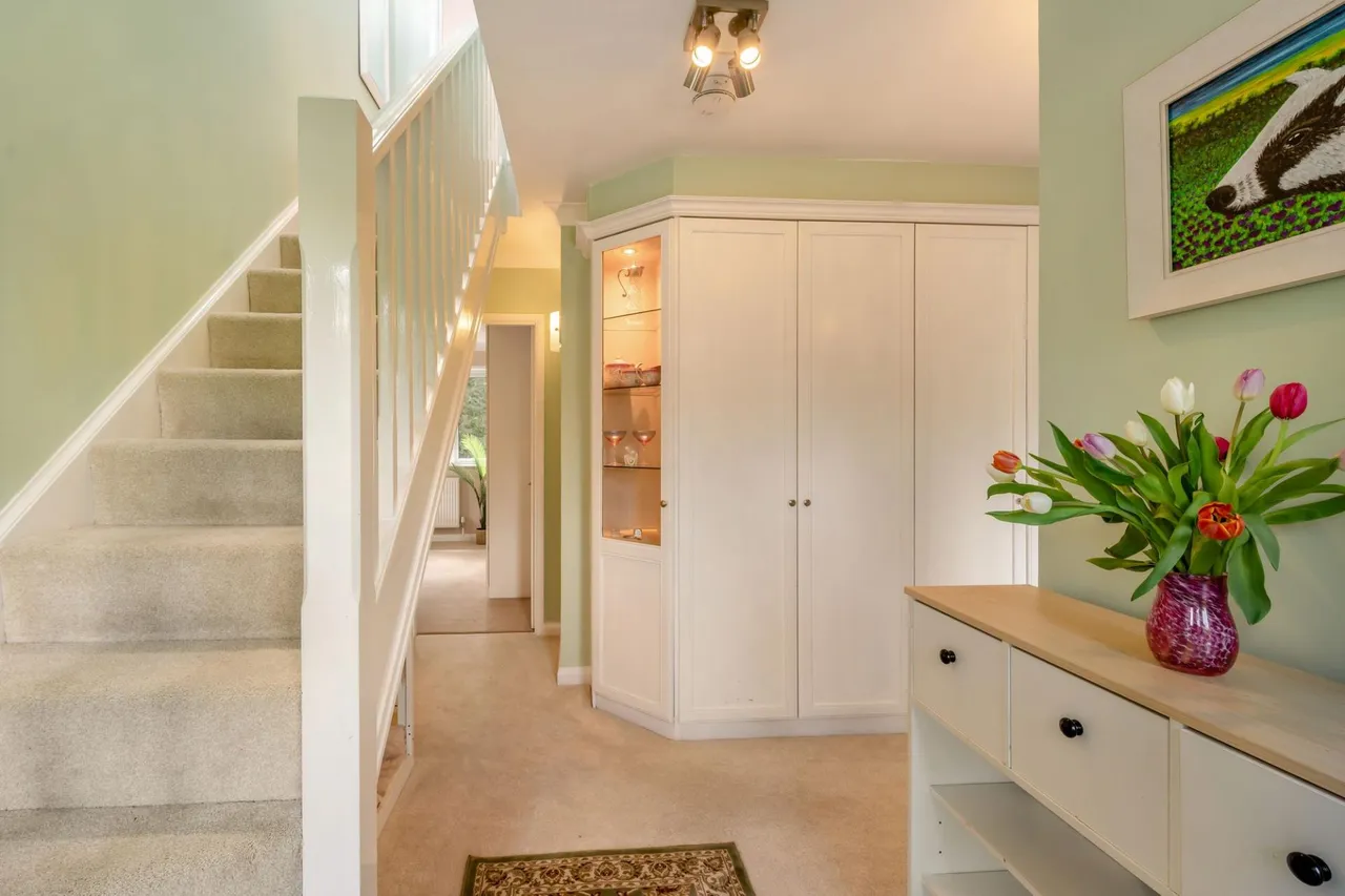 Warren Close, West Hill, EX11, photo 13