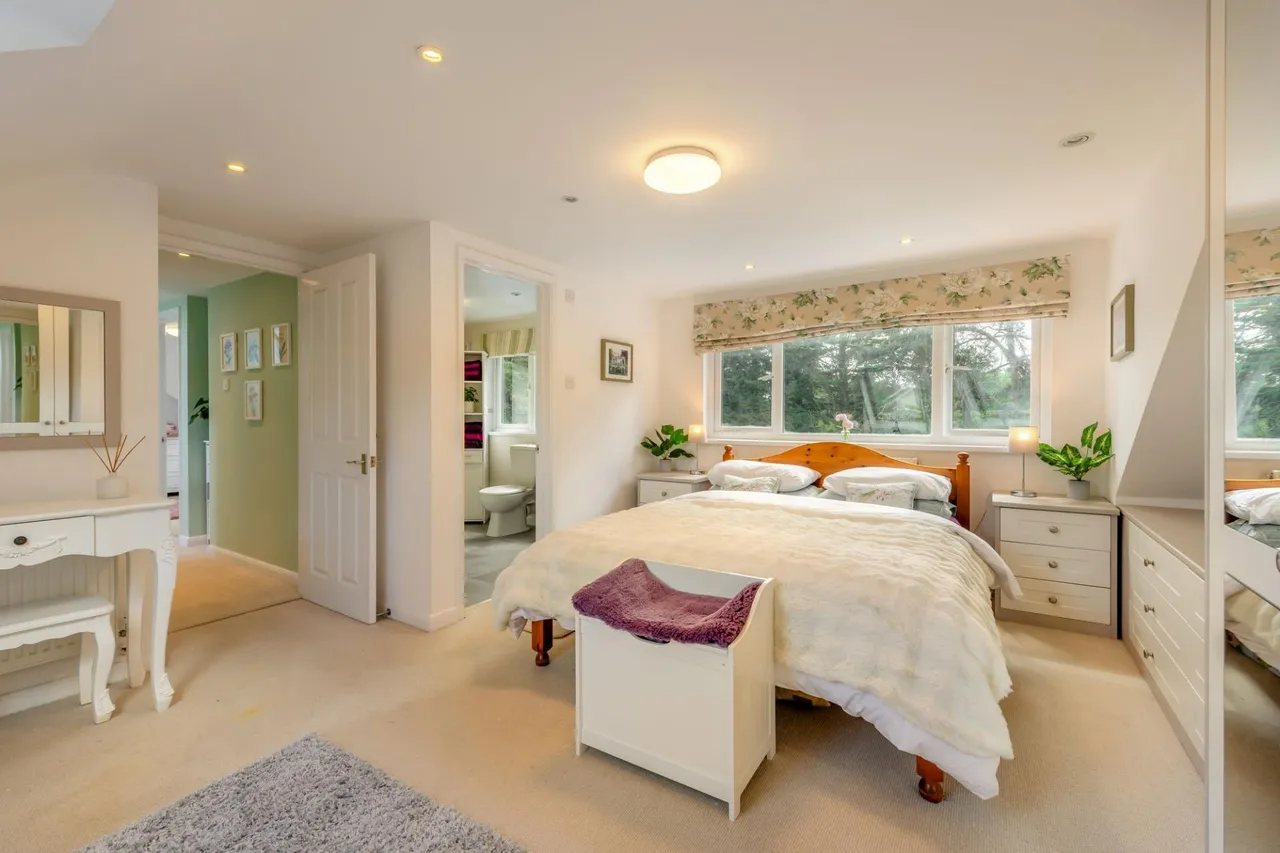 Warren Close, West Hill, EX11, photo 17