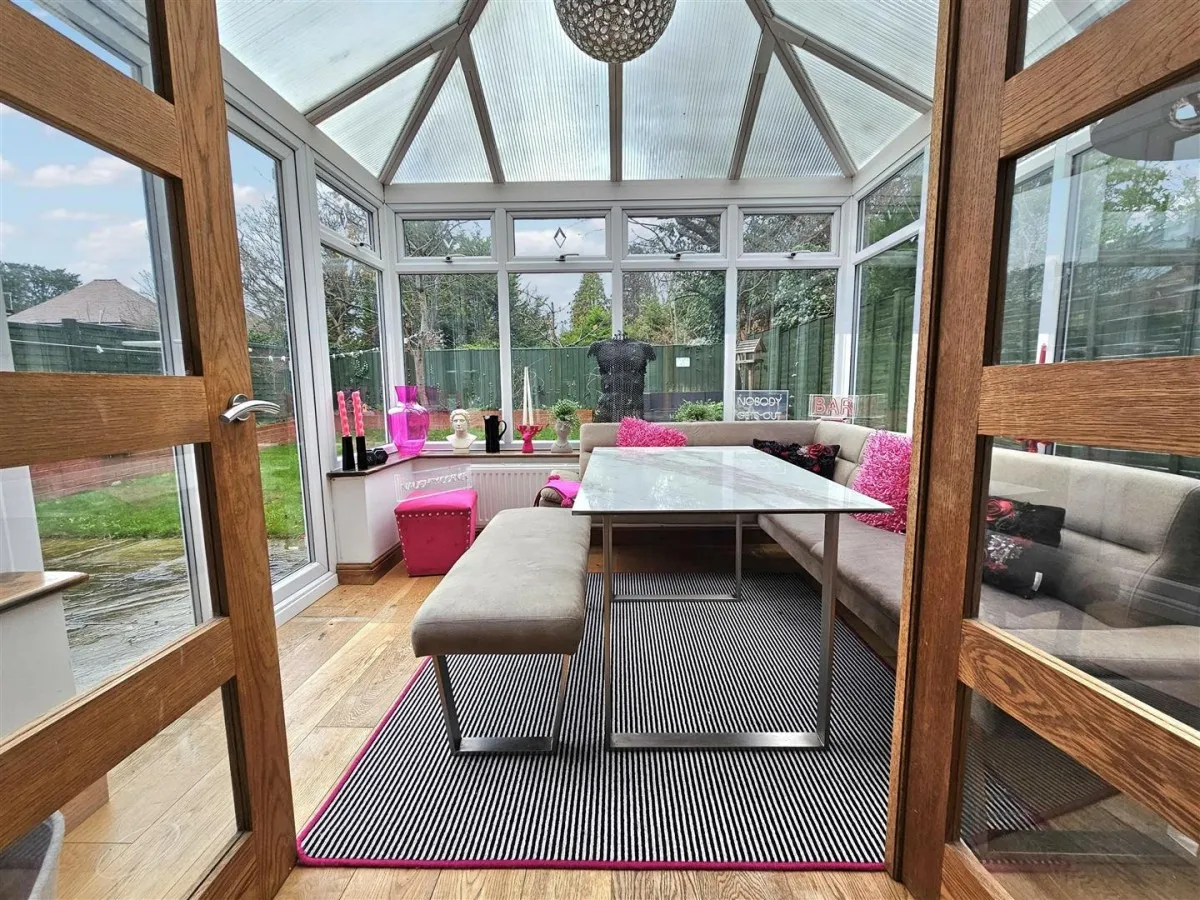 Stocken Close, Hucclecote, GL3, photo 13